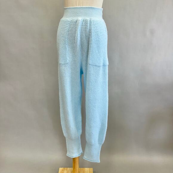 Free People COZY thermal jogger in neon sky-blue Size small new with tags - Picture 2 of 13